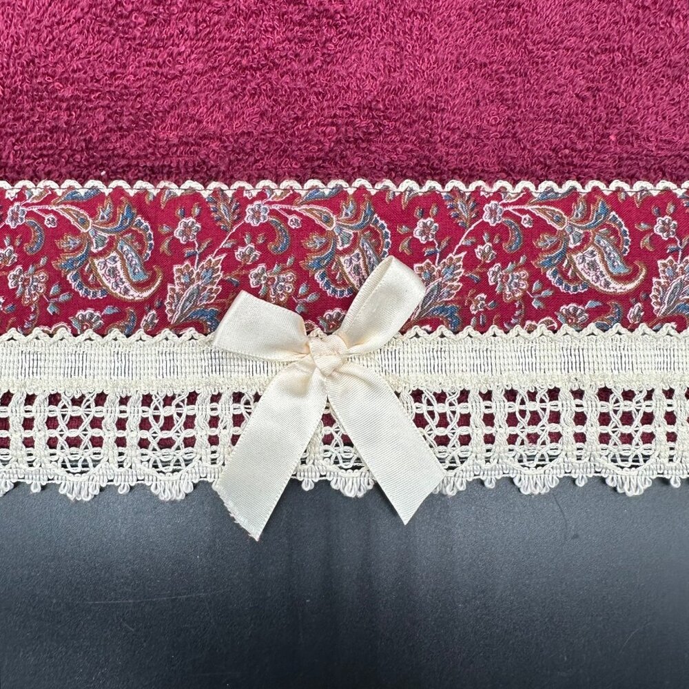 Vintage Burgundy Bath Hand Towel Set Paisley Lace Bow Trim Maroon Red Dundee USA - Picture 6 of 9